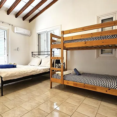 Kings Bungalow * Πάφος