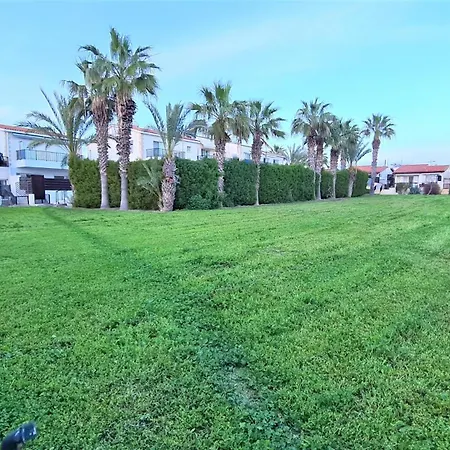 Σπίτι διακοπών Kings Bungalow Πάφος